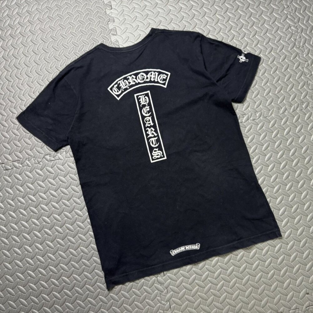 STEAL! T- BAR CHROME HEARTS TSHIRT